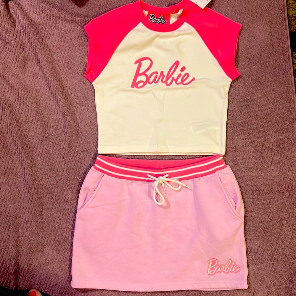 Two piece Barbie x forever 21 outfit